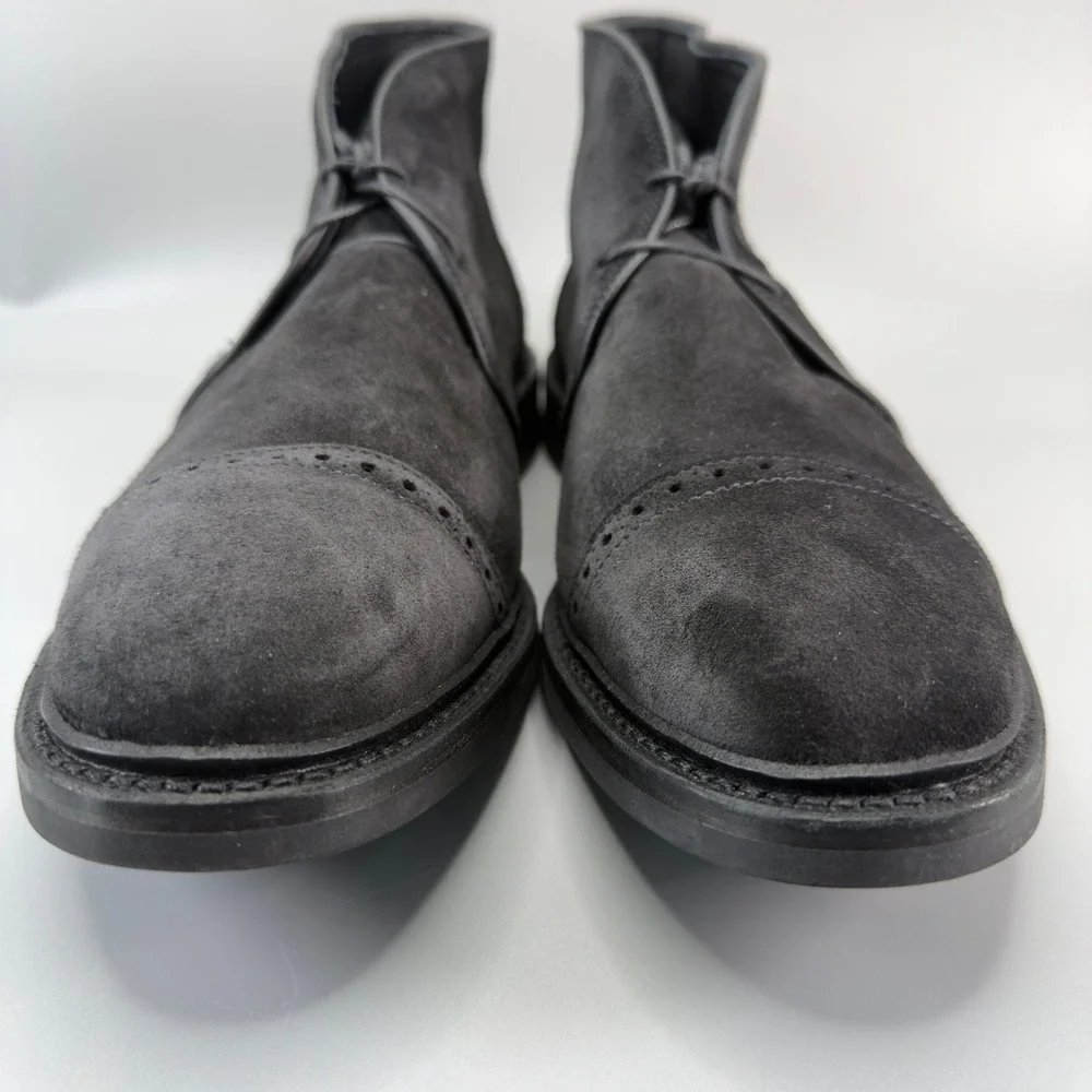 Allen Edmonds Men's Charcoal Gray Suede Chukka Boots
